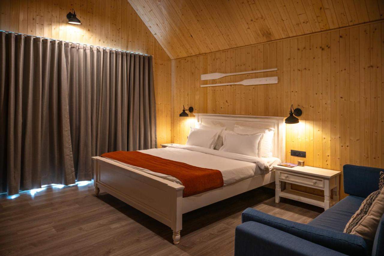 Praveg Beach Resort Daman Lighthouse Beach Dış mekan fotoğraf